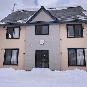 Apartment Trailside Niseko Japan