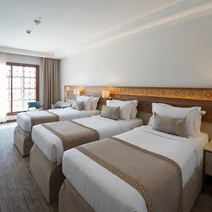 Otel Le Bosphorus - Waqf Safi **