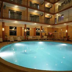 **** Hotel Triangle Uganda